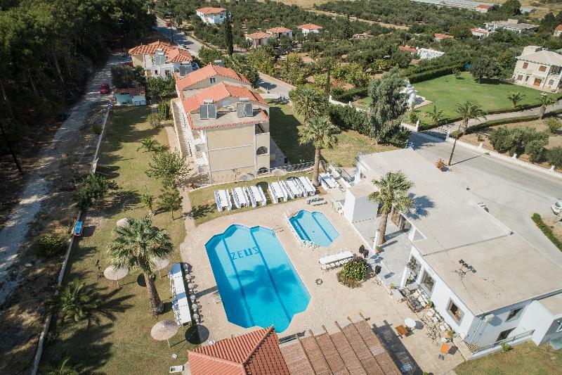Zeus Hotel Ireo  Exteriér fotografie